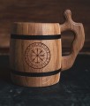 Vegvisir kufel dębowy