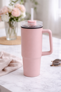 Piękny różowy kubek termiczny ze słomką 900 ml | prezent dla niej na kawę i napoje