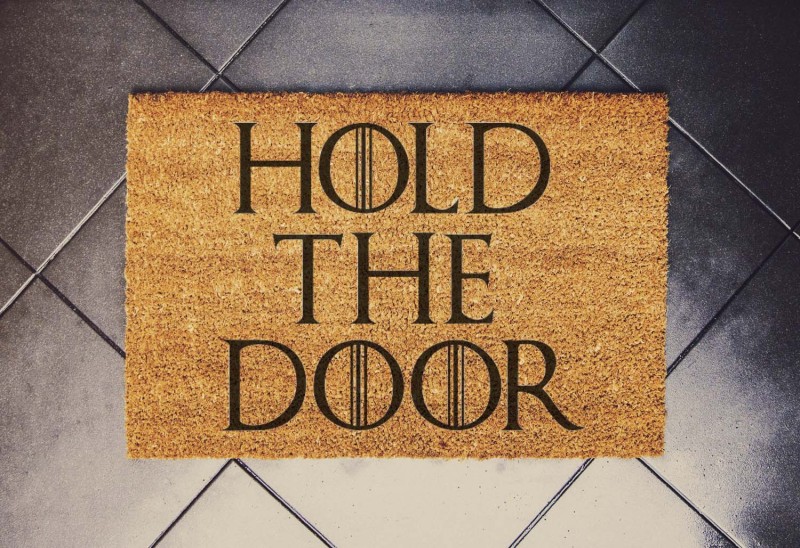 hold the door wycieraczka przed drzwi
